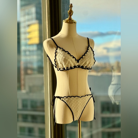 🆕 ZIMMERMANN 🧿 NWT Halliday Knit Scoop Bikini - Ivory/Black - Sz 1 - US 4 / 6 - Picture 10 of 15